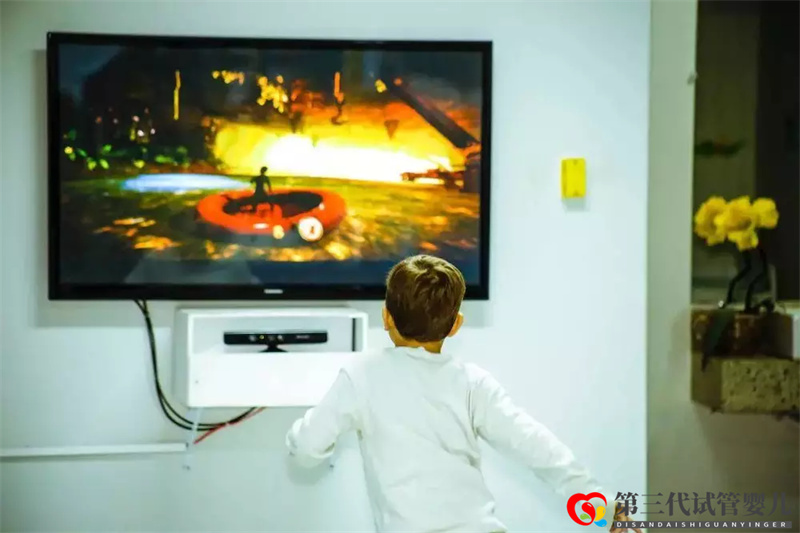 你苦恼着的孩子问题,会是“适龄行为”吗?(图1) 你苦恼着的孩子问题,会是“适龄行为”吗?(图1)